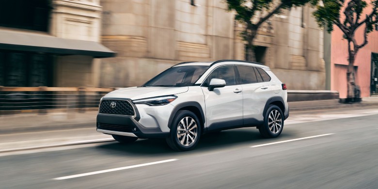 Side exterior view of the 2024 Toyota Corolla cross