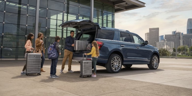 Exterior view of the rear of the 2024 Ford Expedition Max