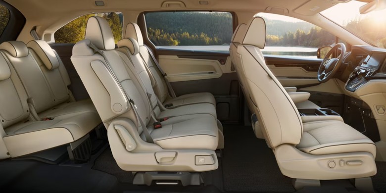 Interior seating view in the 2024 Honda odyssey