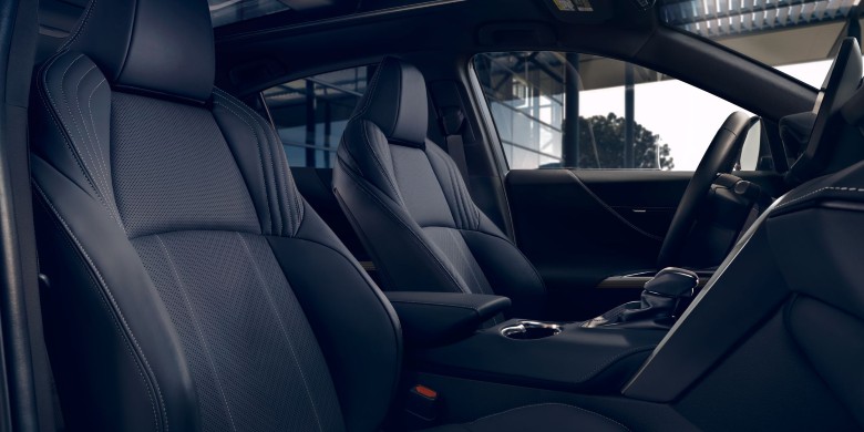 Interior seating view in the 2024 Toyota venza