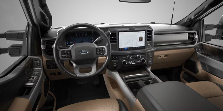 Interior front dash view in the 2026 Ford Super Duty® F-350®