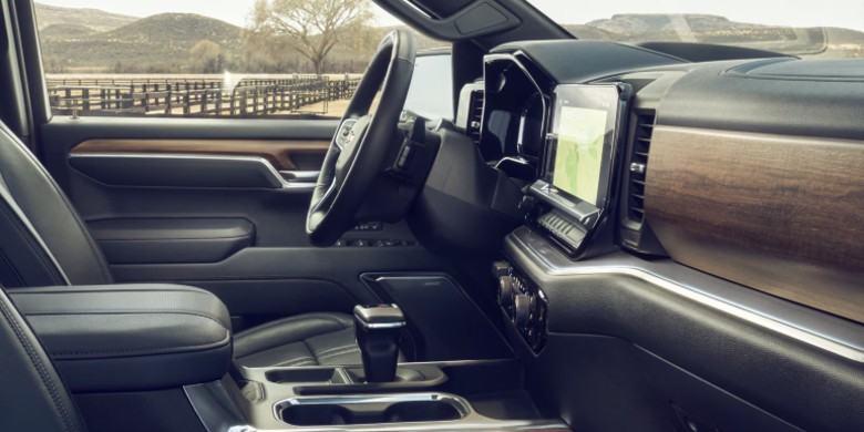 Front exterior view of the 2026 Chevrolet Silverado 1500