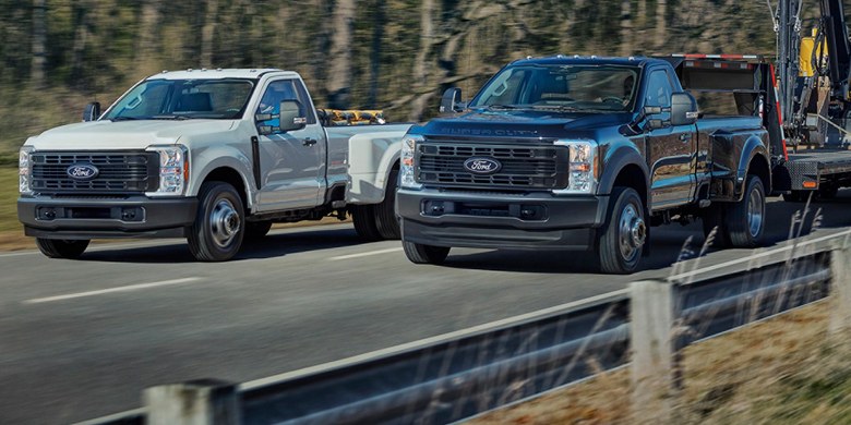 Dual-rear-wheel Super Duty models working together