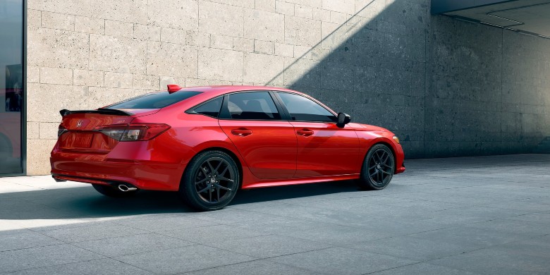 Rear exterior view of the 2023 Honda Civic Si