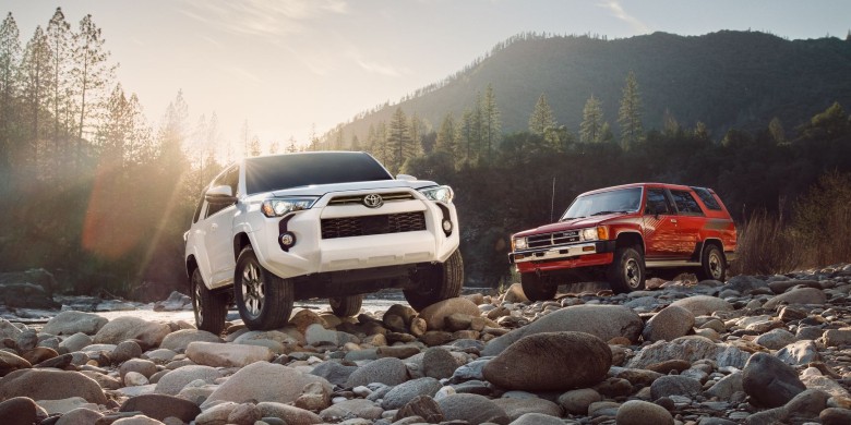 Front exterior view of the 2024 Toyota 4Runner