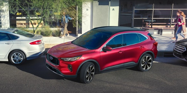 Wireless charging pad in the 2024 Ford Escape