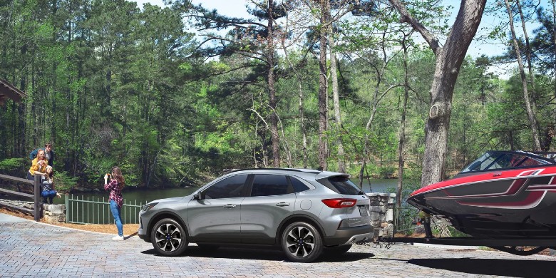 Exterior view of the rear of the 2024 Ford Escape Plug-In Hybrid 