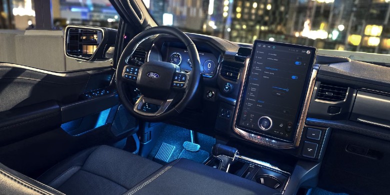 Infotainment center available in the 2024 Ford Super Duty F-350