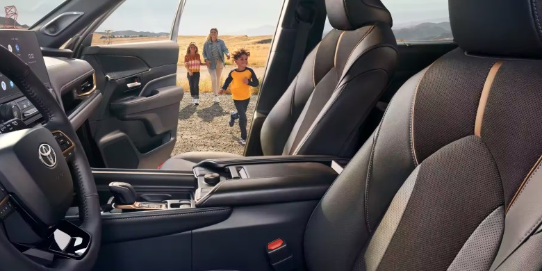 Interior seating view in the 2024 Toyota Grand Highlander