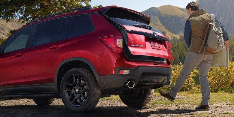 Rear exterior view of the 2024 Honda Passport