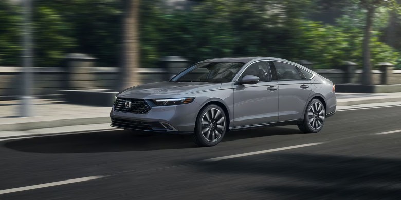 Front exterior view of the 2025 Honda Accord Hybrid