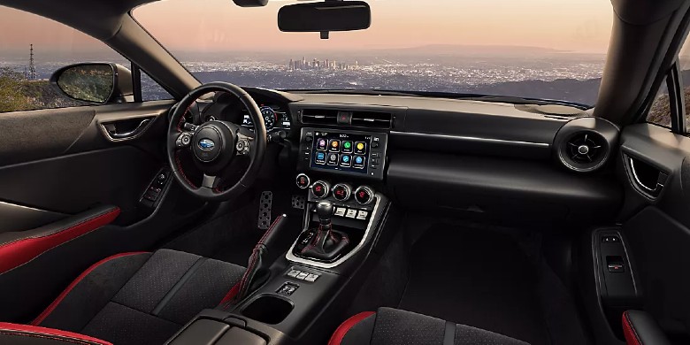 interior tech view of the 2025 Subaru BRZ