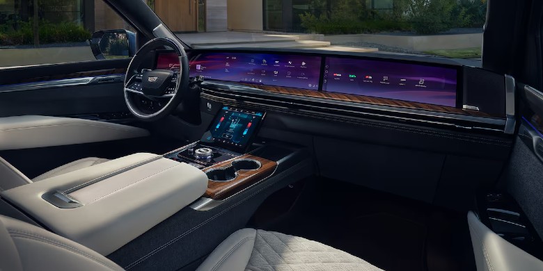 Interior view of the dashboard, infotainment system and steering wheel in the 2025 Cadillac Escalade ESV for Sale in Tempe, AZ