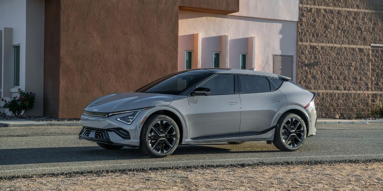 Front exterior view of the 2025 Kia EV6