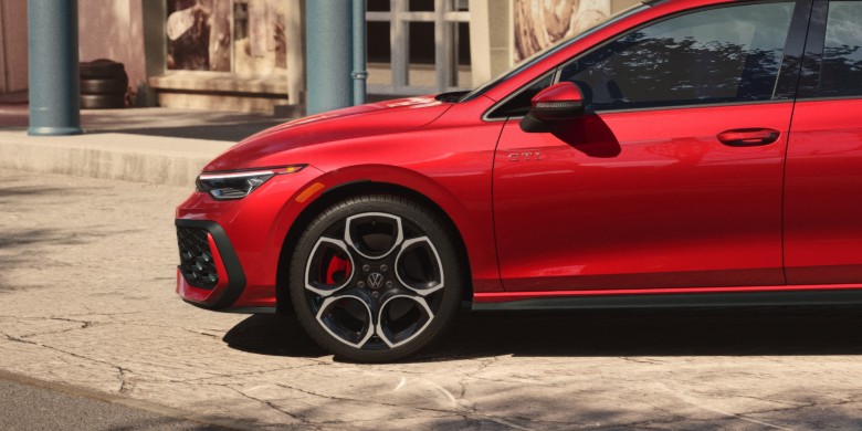 2025 Volkswagen Golf GTI 