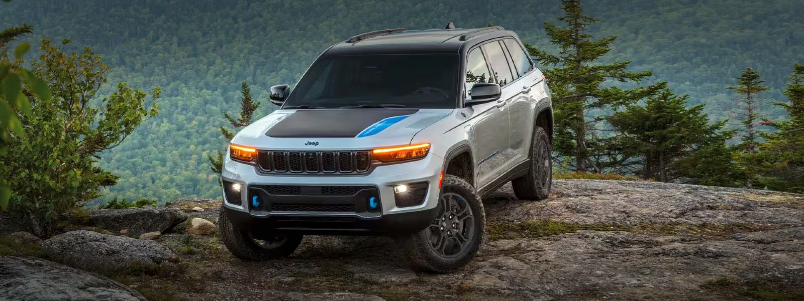 2025 Jeep Grand Cherokee 4XE
