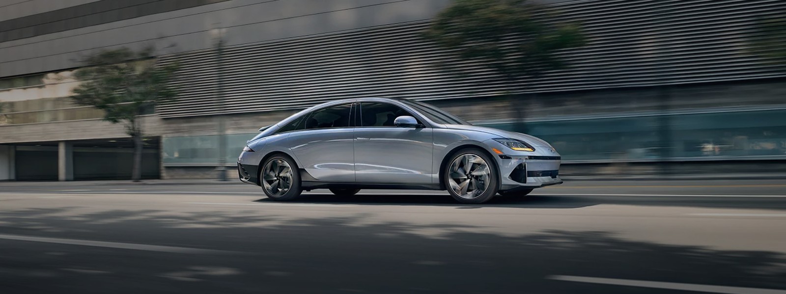 Front view of the 2025 Hyundai IONIQ 6