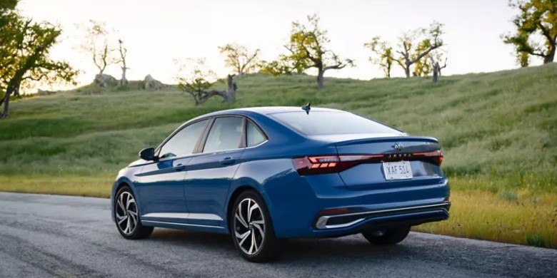 rear exterior view of the 2025 Volkswagen Jetta for sale near Milwaukee, WI
