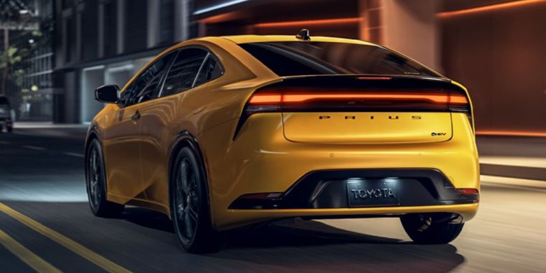 2025 Toyota prius 