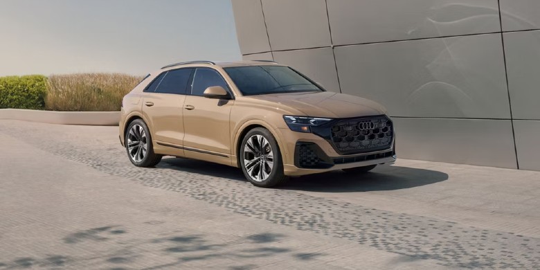 Front exterior view of the 2025 Audi Q8 e-tron