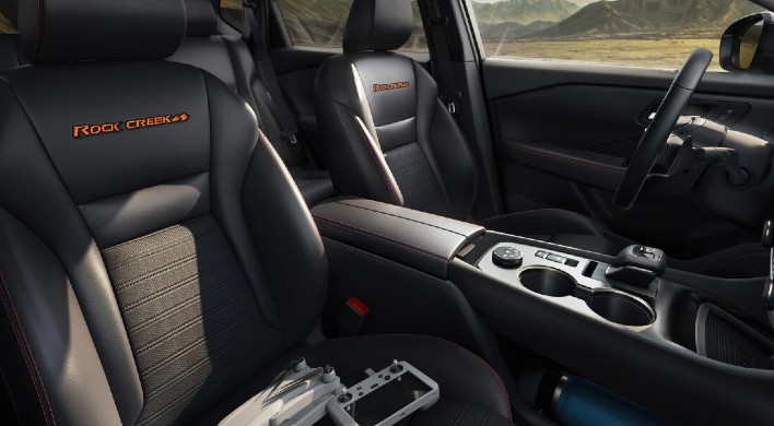 Interior view of the seating available in the 2025 Nissan Rogue
