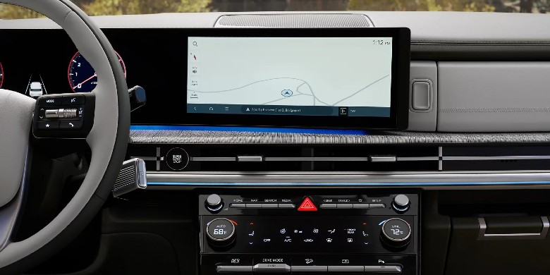 2025 Hyundai Santa Fe infotainment display