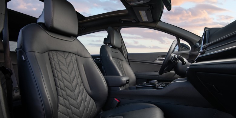 2025 Kia Sportage Plug-in Hybrid 