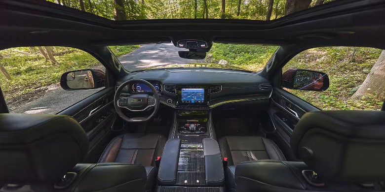Interior front dash view in the 2025 Wagoneer 