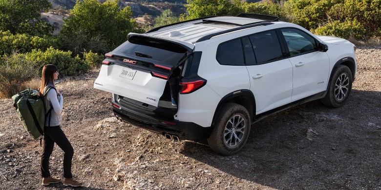 2026 GMC Acadia Technology