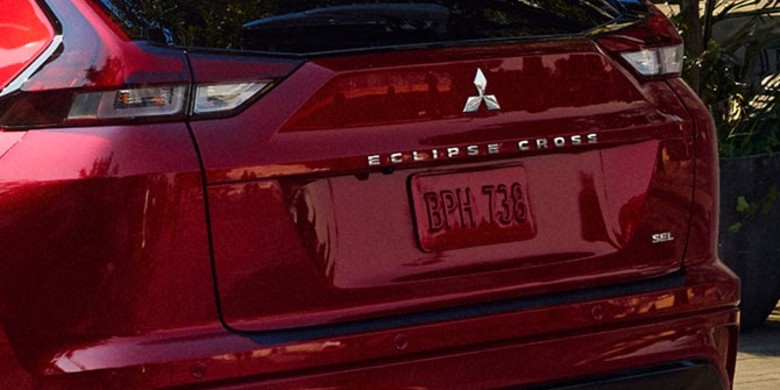 2026 Mitsubishi Eclipse Cross sharp exterior styling and coupe-like roofline