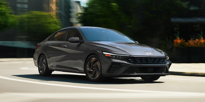 2026 Hyundai Elantra Hybrid