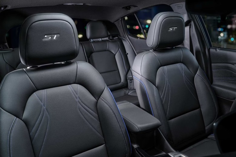 2026 Buick Envista Awards and Reviews