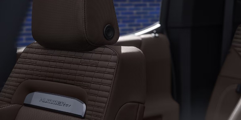 2026 GMC HUMMER EV SUV Design