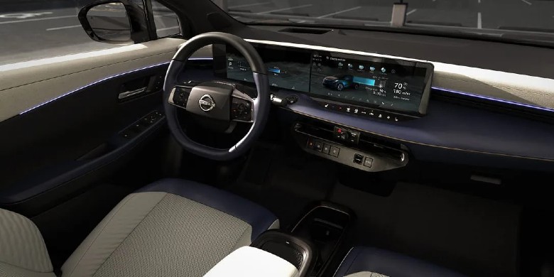 Nissan LEAF interior and charging interface