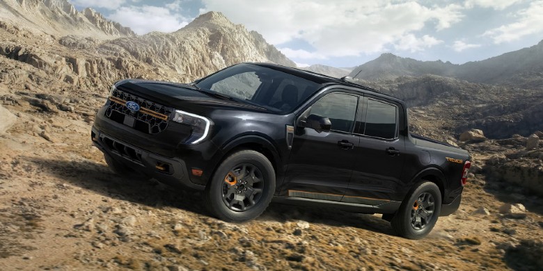 Front exterior view of the 2026 Ford Maverick