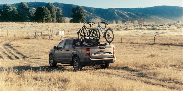 2026 Ford Maverick with bikes loaded in the FLEXBED