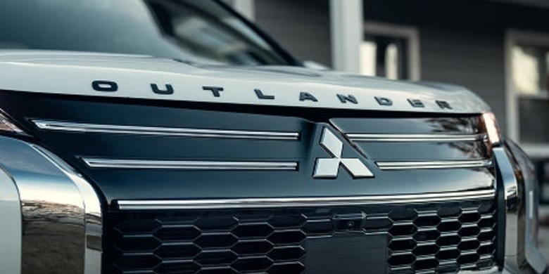 2026 Mitsubishi Outlander at Sarasota Mitsubishi