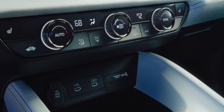 2026 Honda Prelude dual-zone automatic climate control