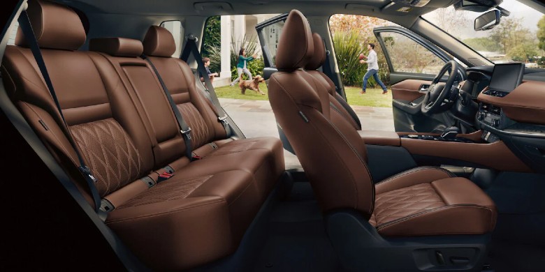 Nissan Rogue Interior