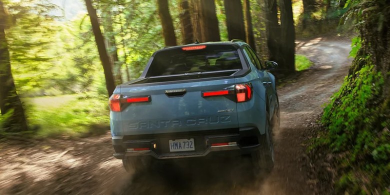 Interior front dash view in the 2026 Hyundai Santa Cruz