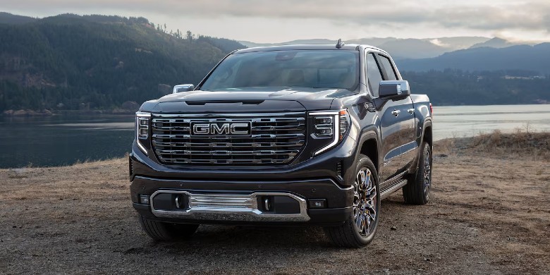 front exterior view of the 2026 GMC Sierra 1500 Denali grille