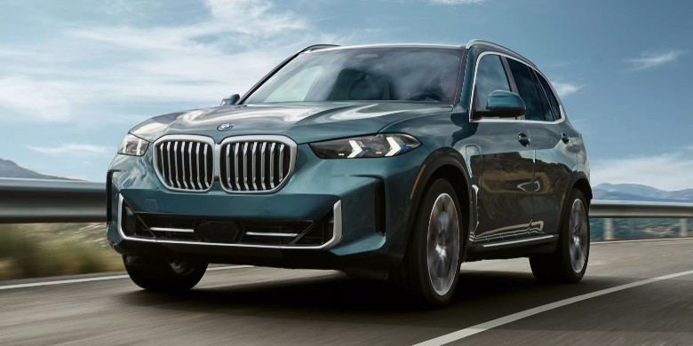 2026 BMW X5 At Deery Dubuque BMW