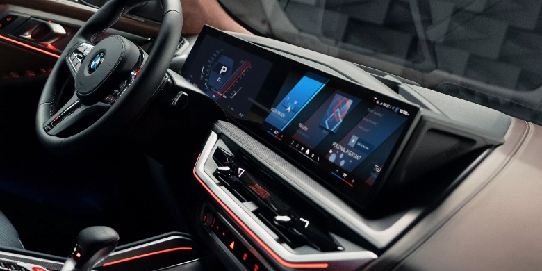 Interior front dash view in the 2026 BMW XM 