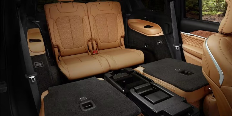 2027 Jeep Grand Cherokee L 3-row seating near Corsicana TX