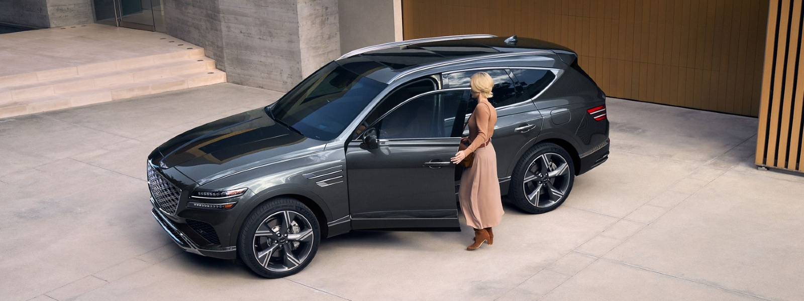 2027 Genesis gv80