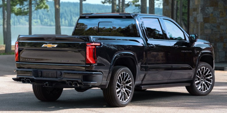 2027 Chevrolet Silverado 1500 High Country rear view near Kaufman TX