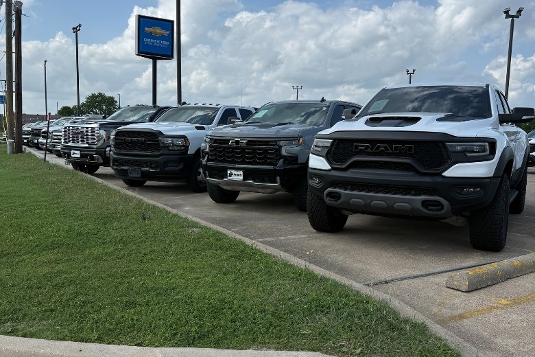 New Chevy trucks for sale at Brinson Chevrolet near Mabank TX