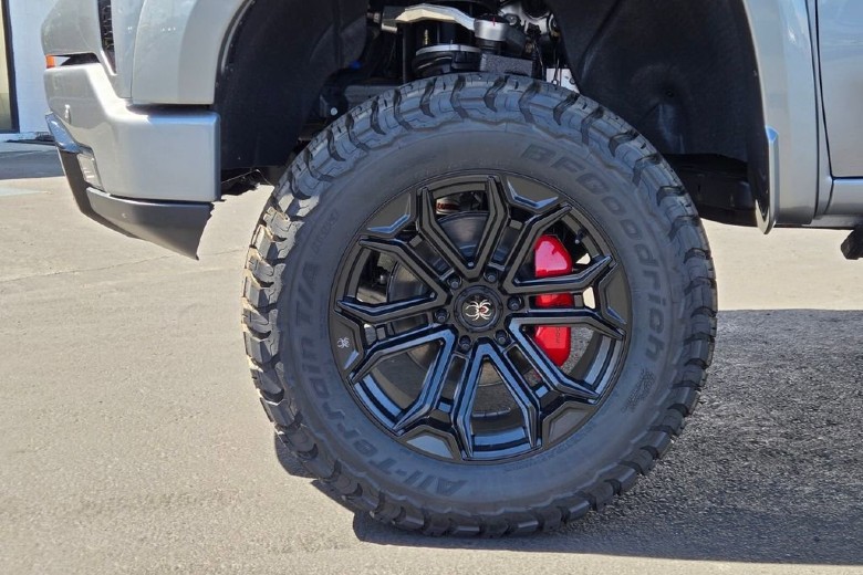 Black Widow GMC Sierra capability Las Vegas NV