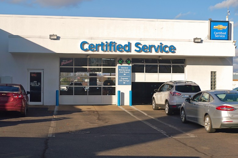 Schedule service at Gates Chevy World Mishawaka IN