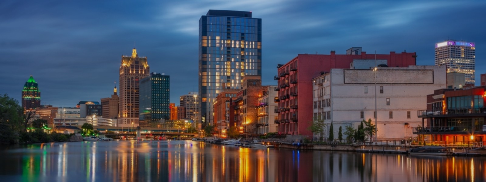 Used Car Dealer near Milwaukee, WI